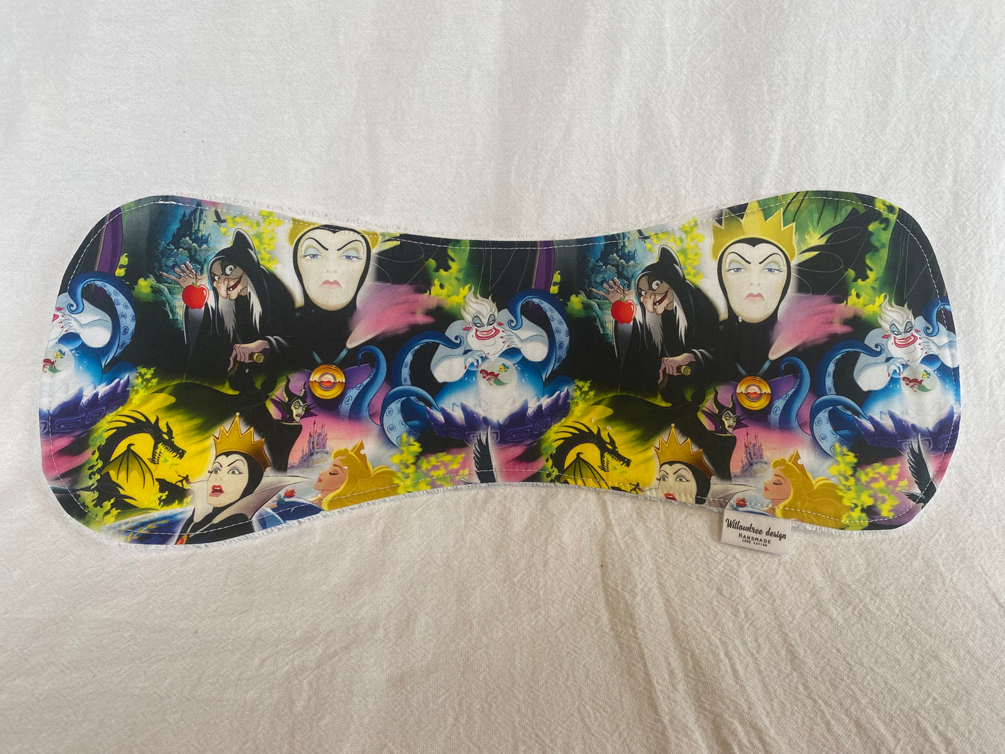 Burp cloth - Fairytale villans