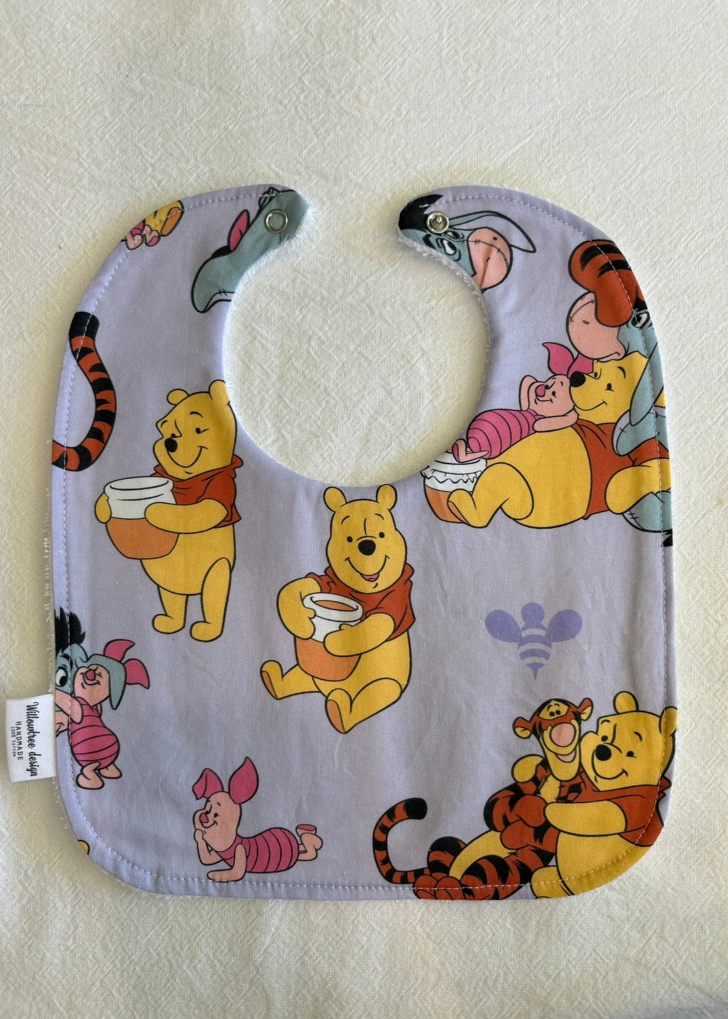 Mealtime Bib - Winnie the Pooh